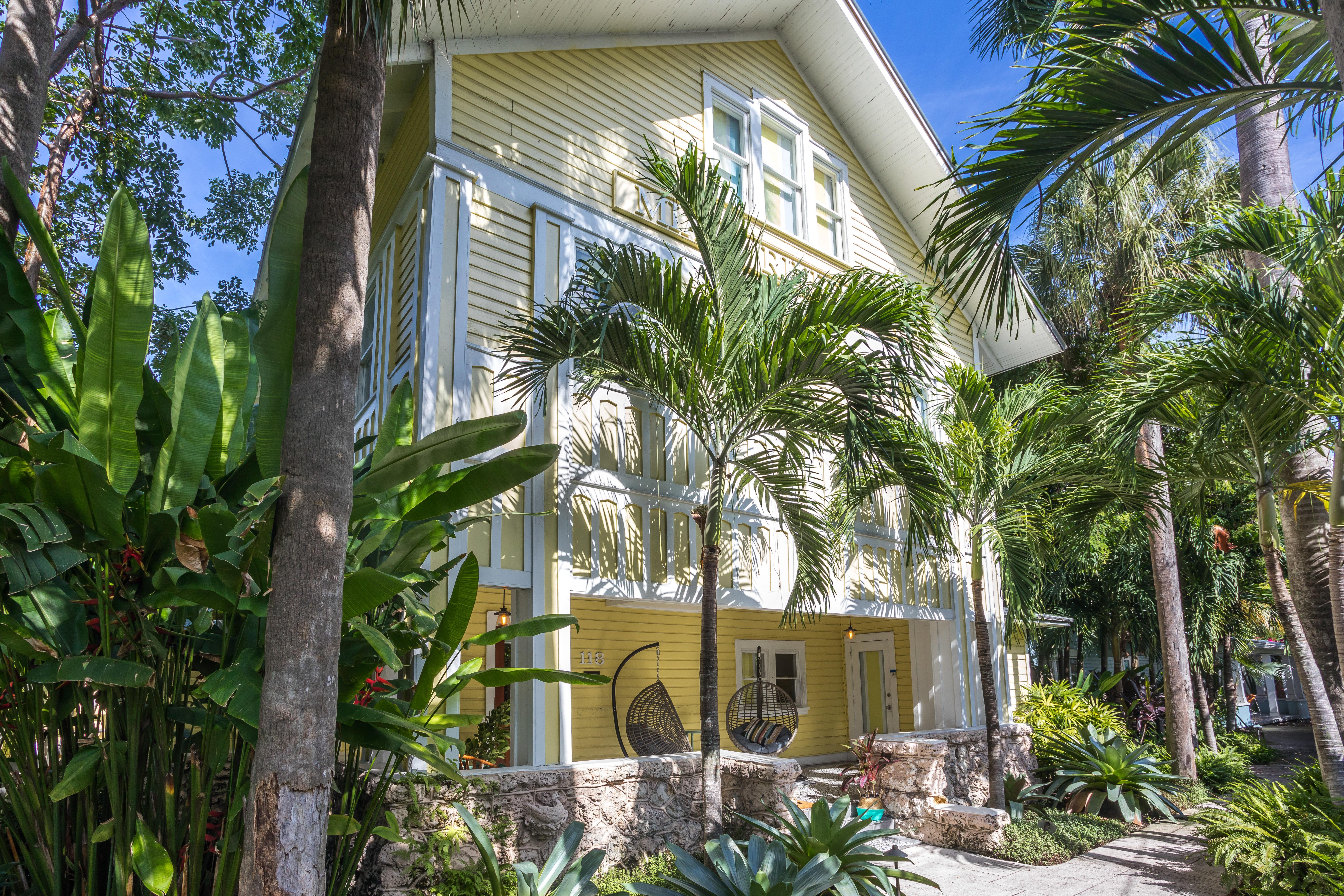Miami River Inn By Renzzi エクステリア 写真