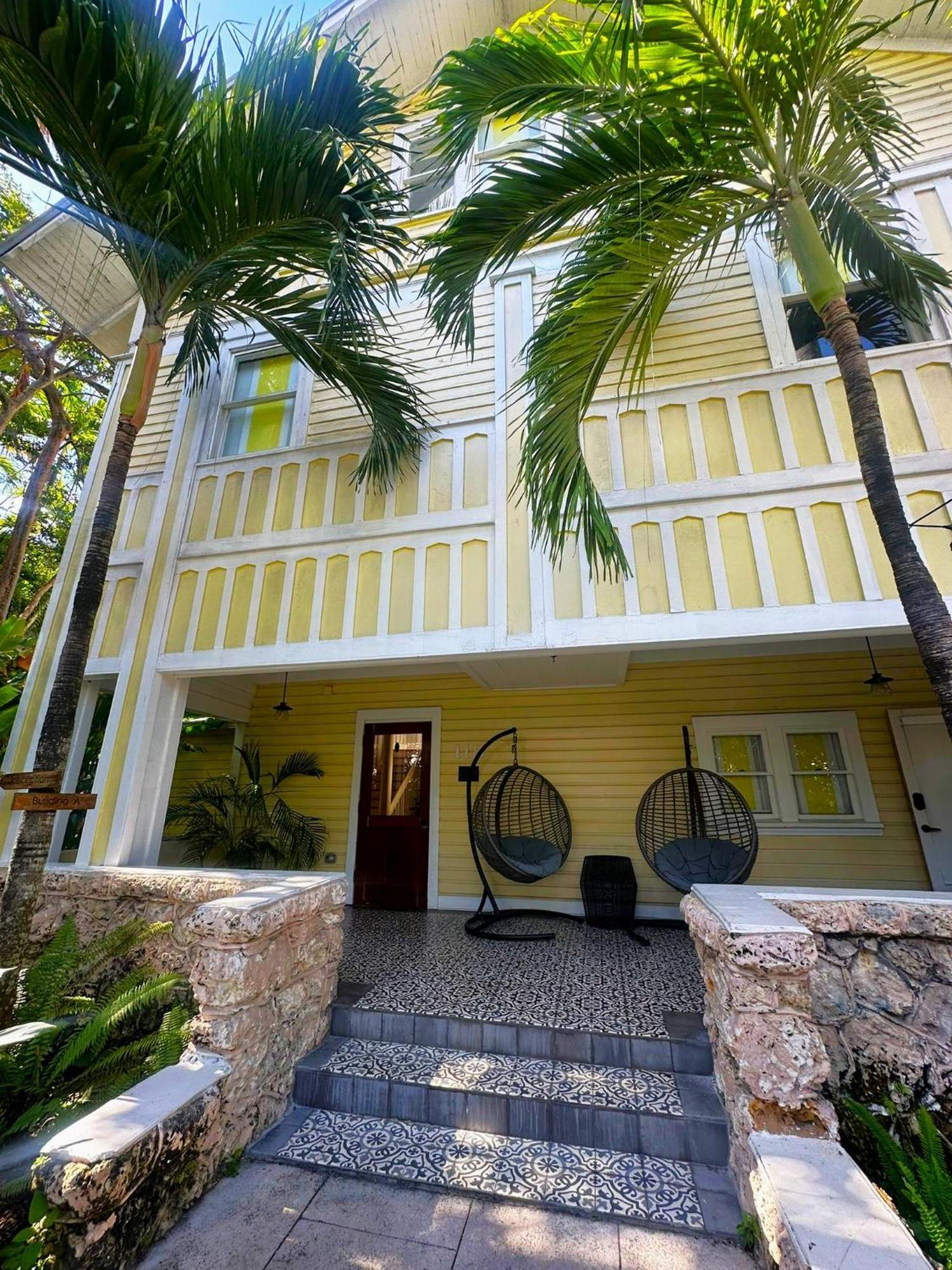 Miami River Inn By Renzzi エクステリア 写真