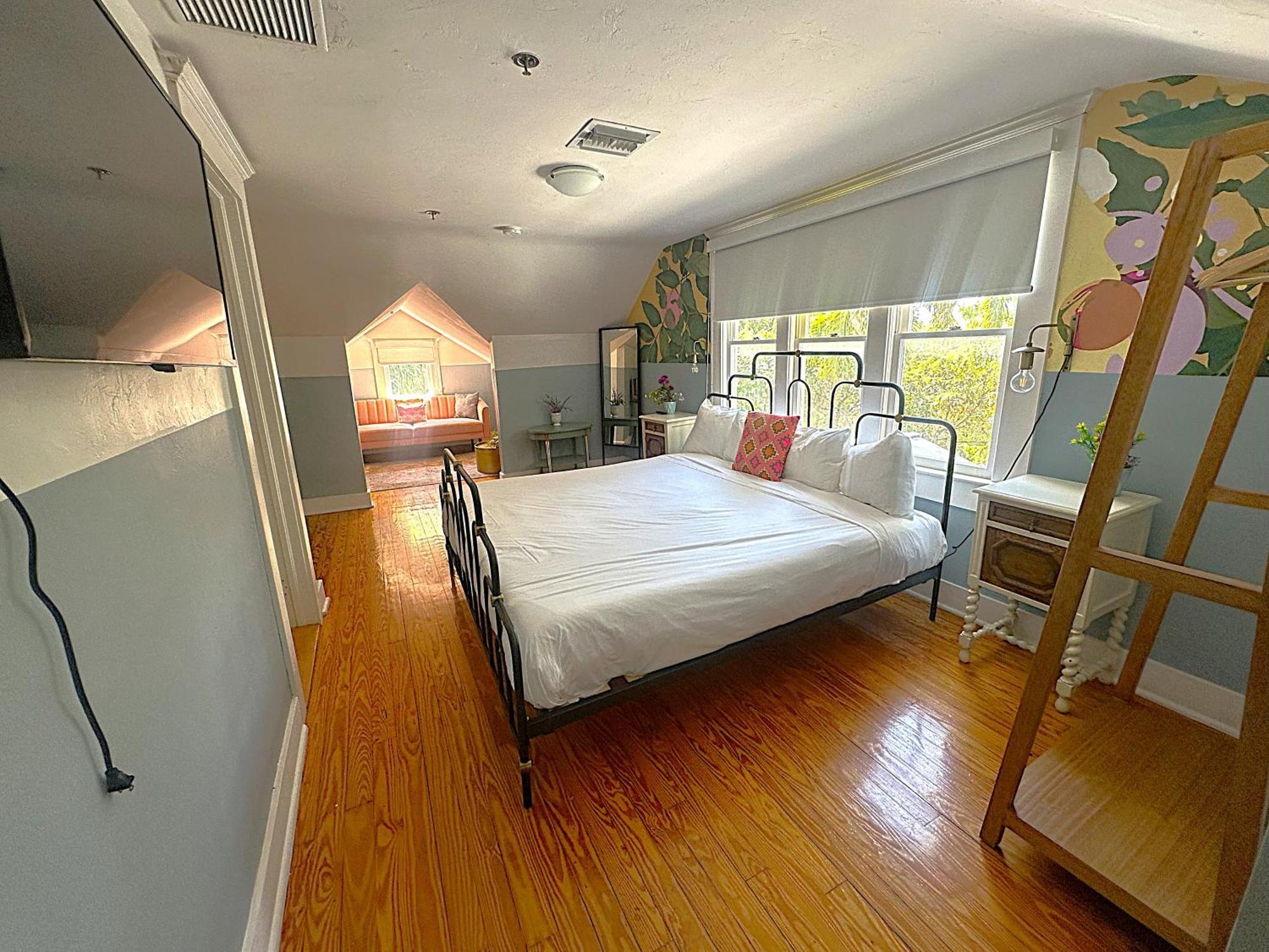 Miami River Inn By Renzzi 部屋 写真